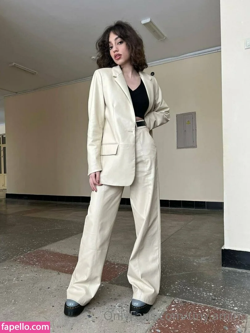 pretty_liar Onlyfans Photo Gallery 