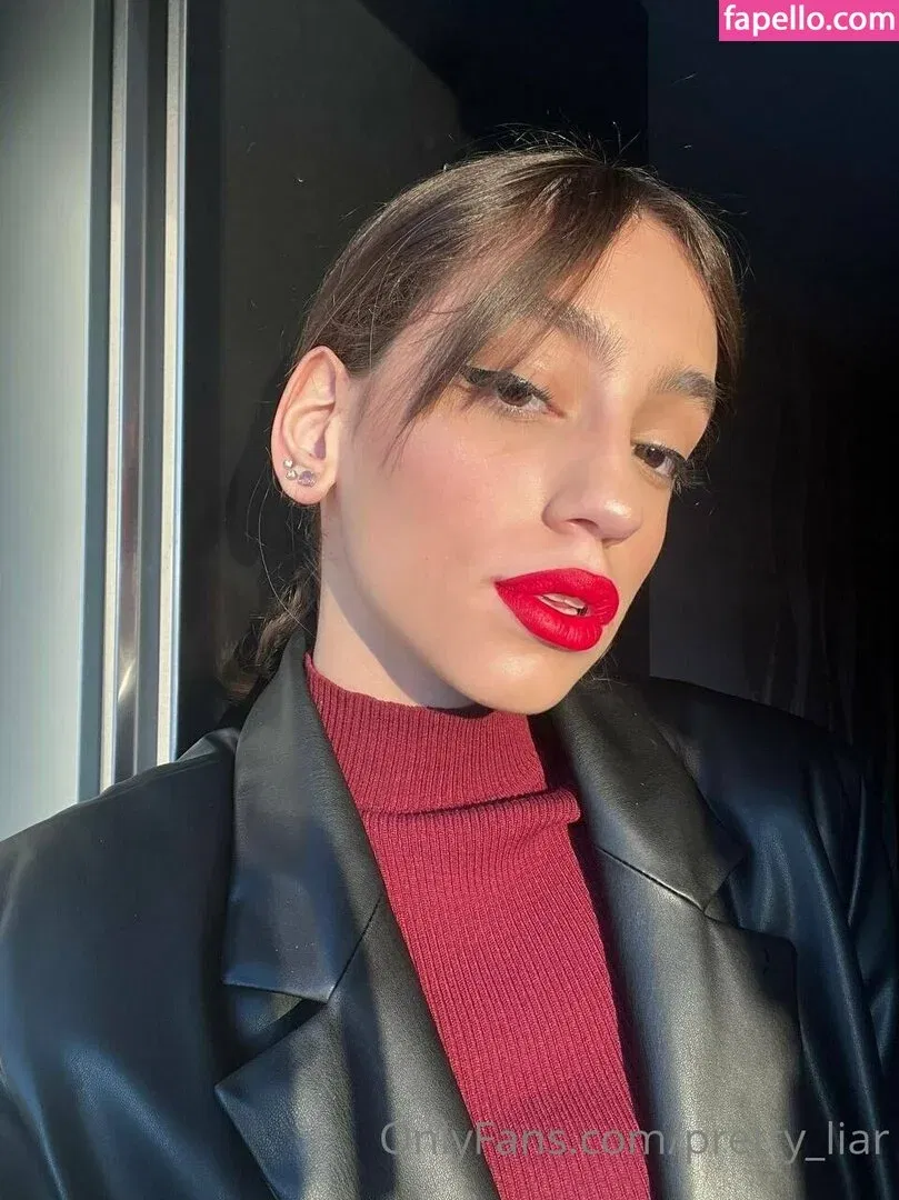 pretty_liar Onlyfans Photo Gallery 