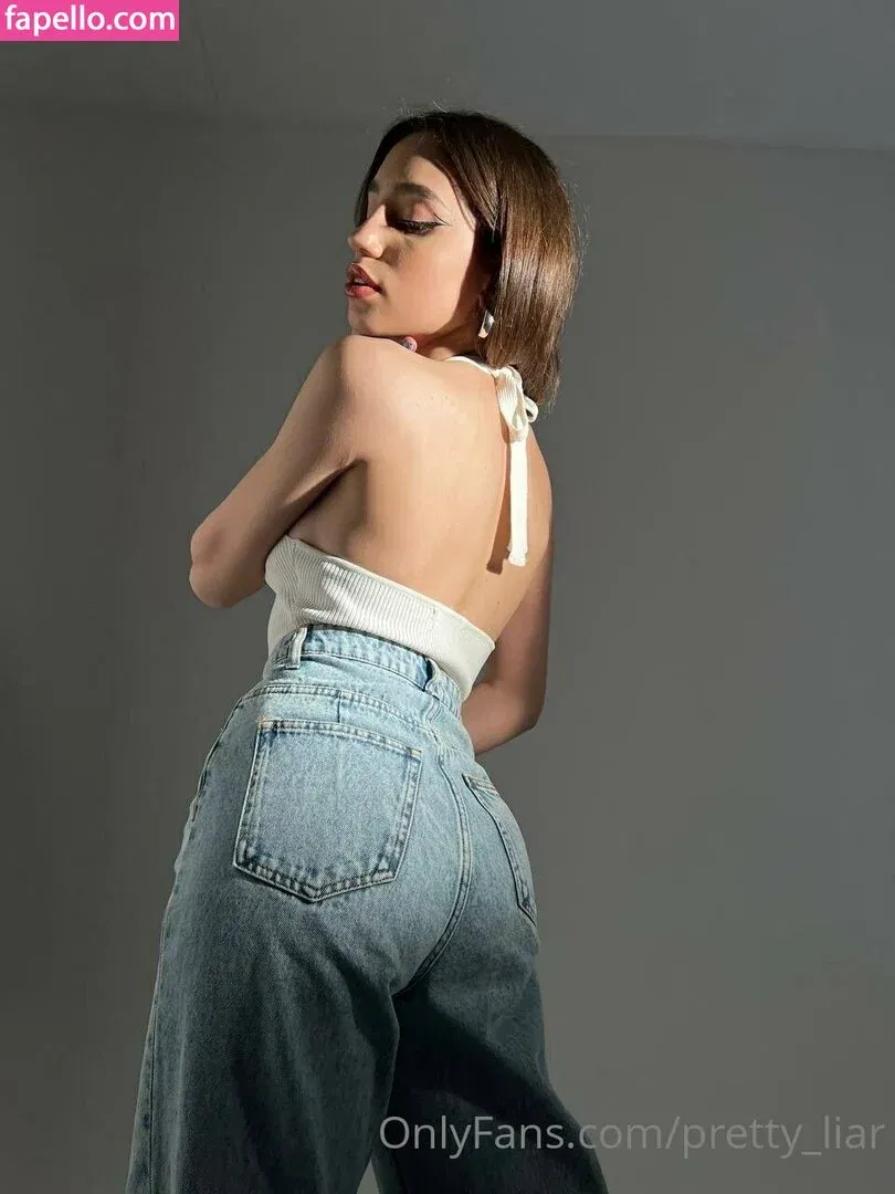 pretty_liar Onlyfans Photo Gallery 