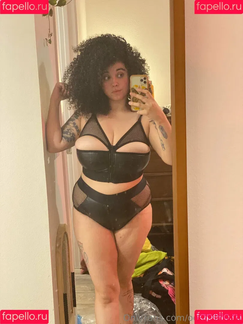 oenvyusfree Onlyfans Photo Gallery 