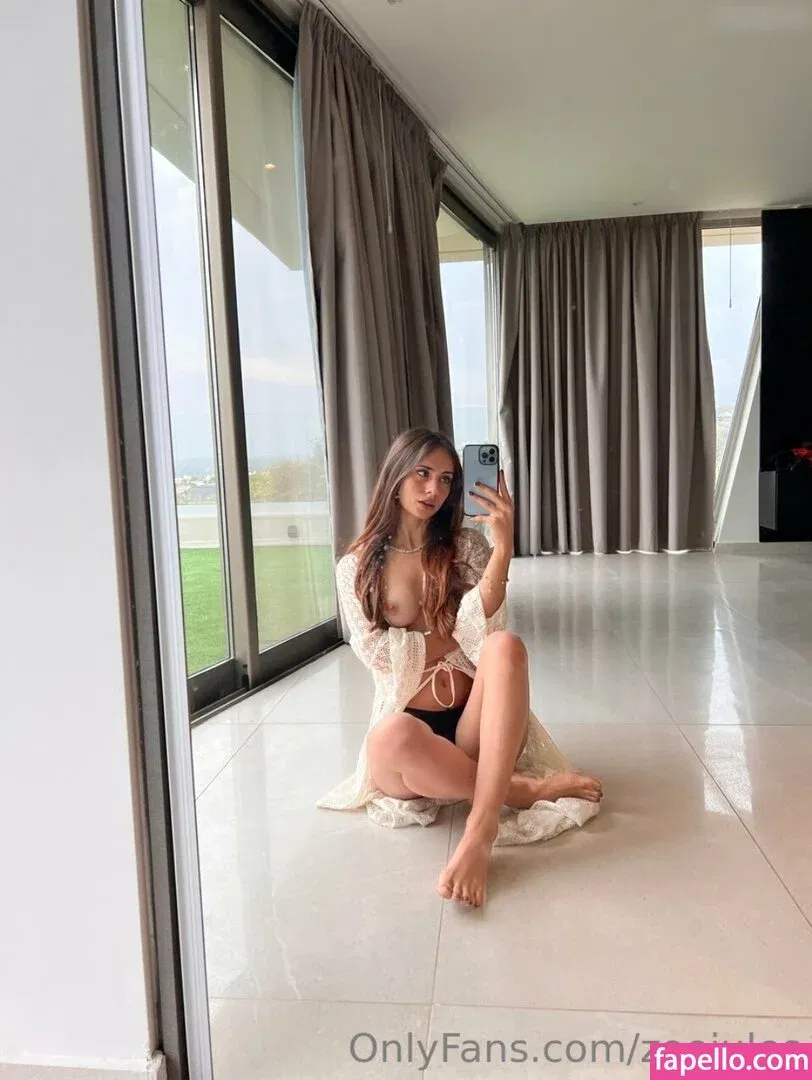 Zoe_cute Onlyfans Photo Gallery 