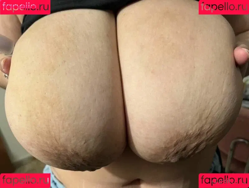 pkittens - busty bbw latina Onlyfans Photo Gallery 