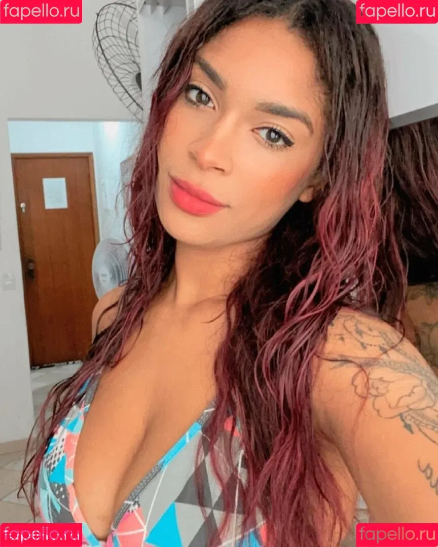Kimberly Solomon Onlyfans Photo Gallery 