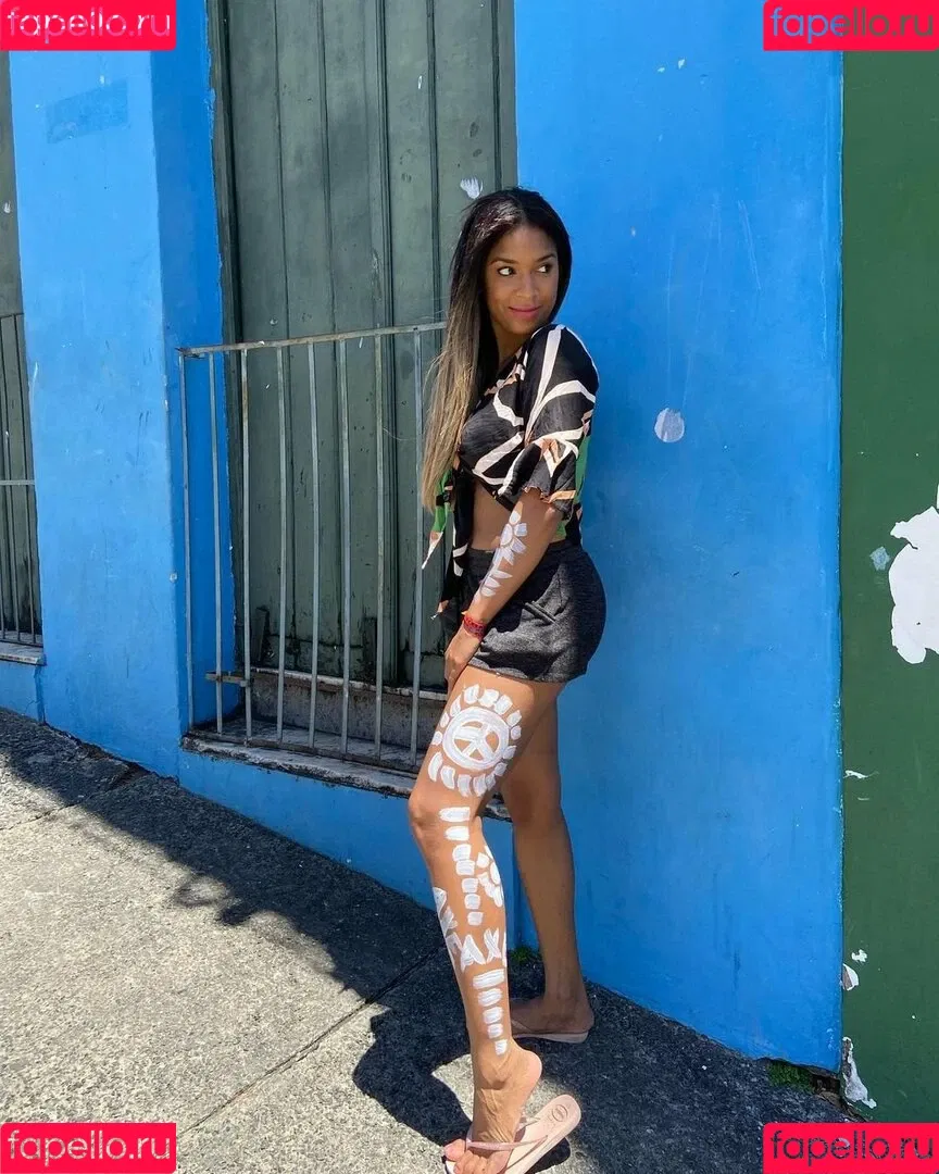 Kimberly Solomon Onlyfans Photo Gallery 