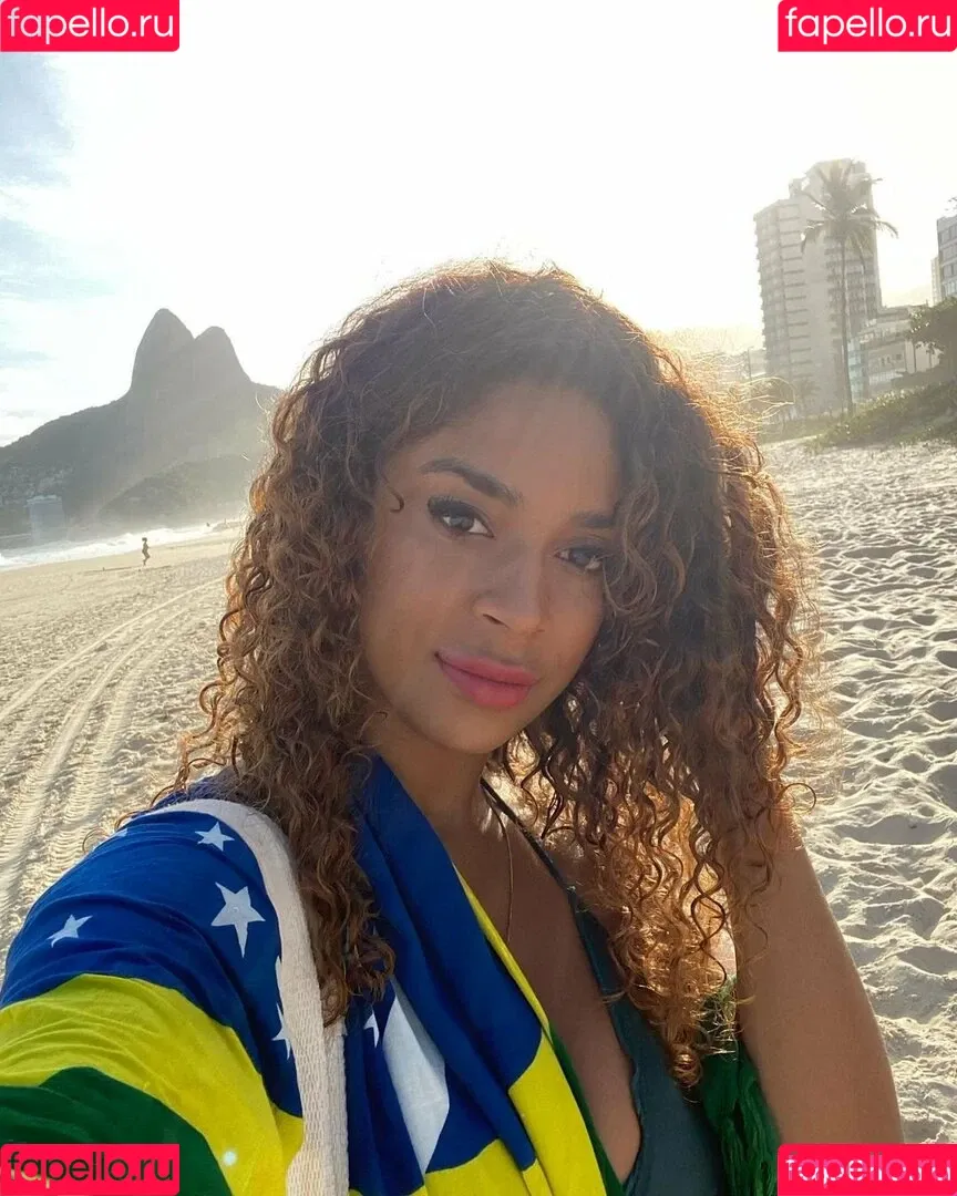 Kimberly Solomon Onlyfans Photo Gallery 
