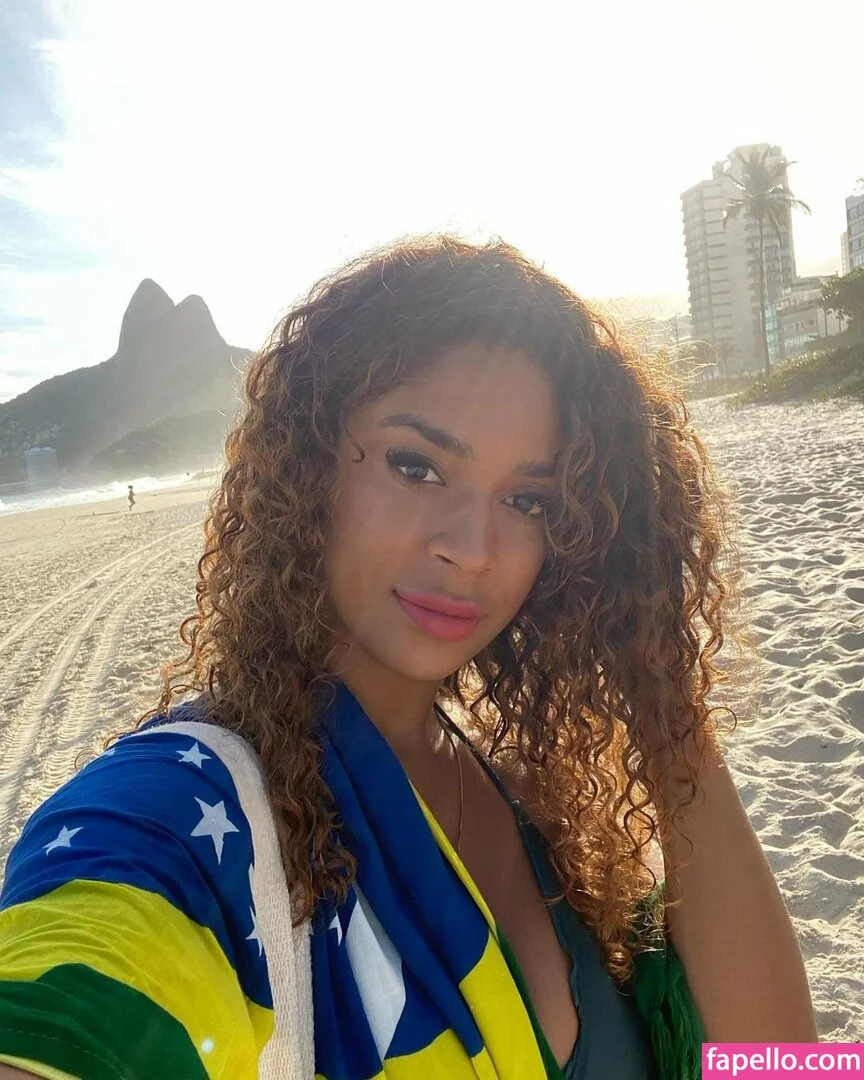 Kimberly Solomon Onlyfans Photo Gallery 