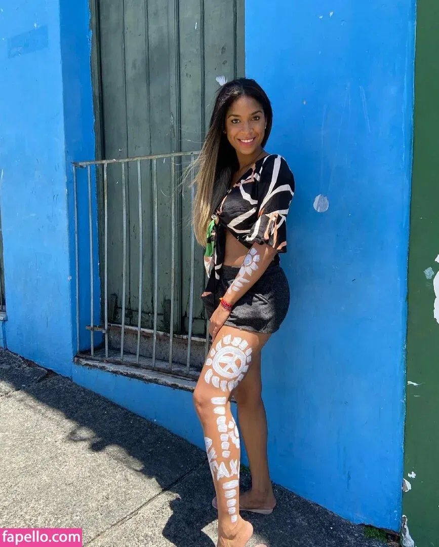 Kimberly Solomon Onlyfans Photo Gallery 