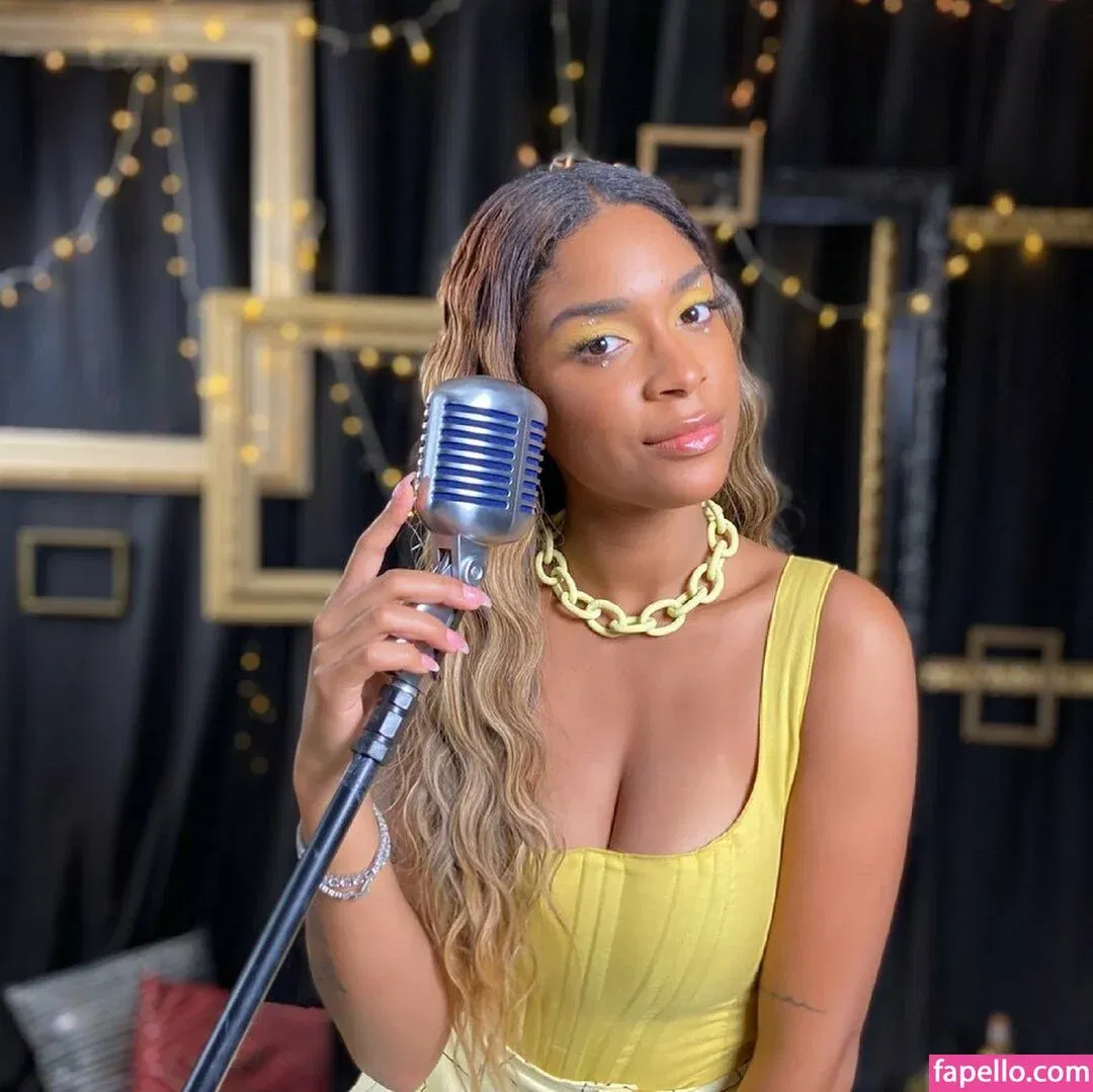 Kimberly Solomon Onlyfans Photo Gallery 