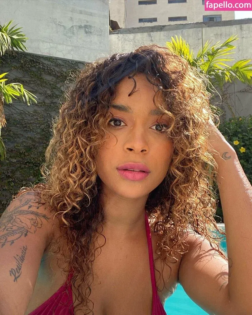 Kimberly Solomon Onlyfans Photo Gallery 