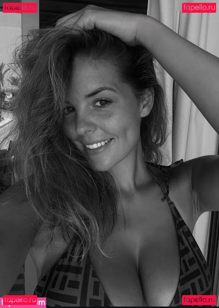 Sophia Elsinghorst Onlyfans Photo Gallery 