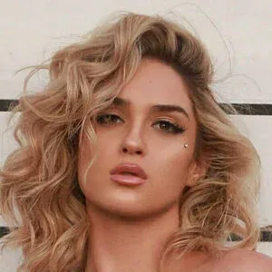 kaycifree Onlyfans Photo Gallery 