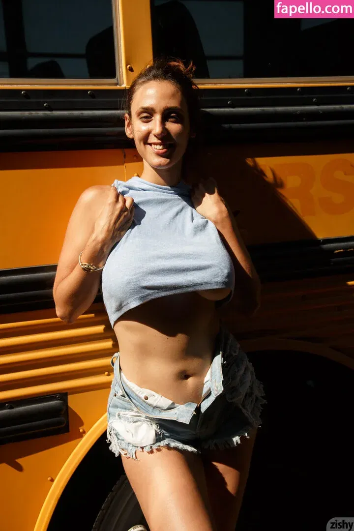 alyshagrace Onlyfans Photo Gallery 