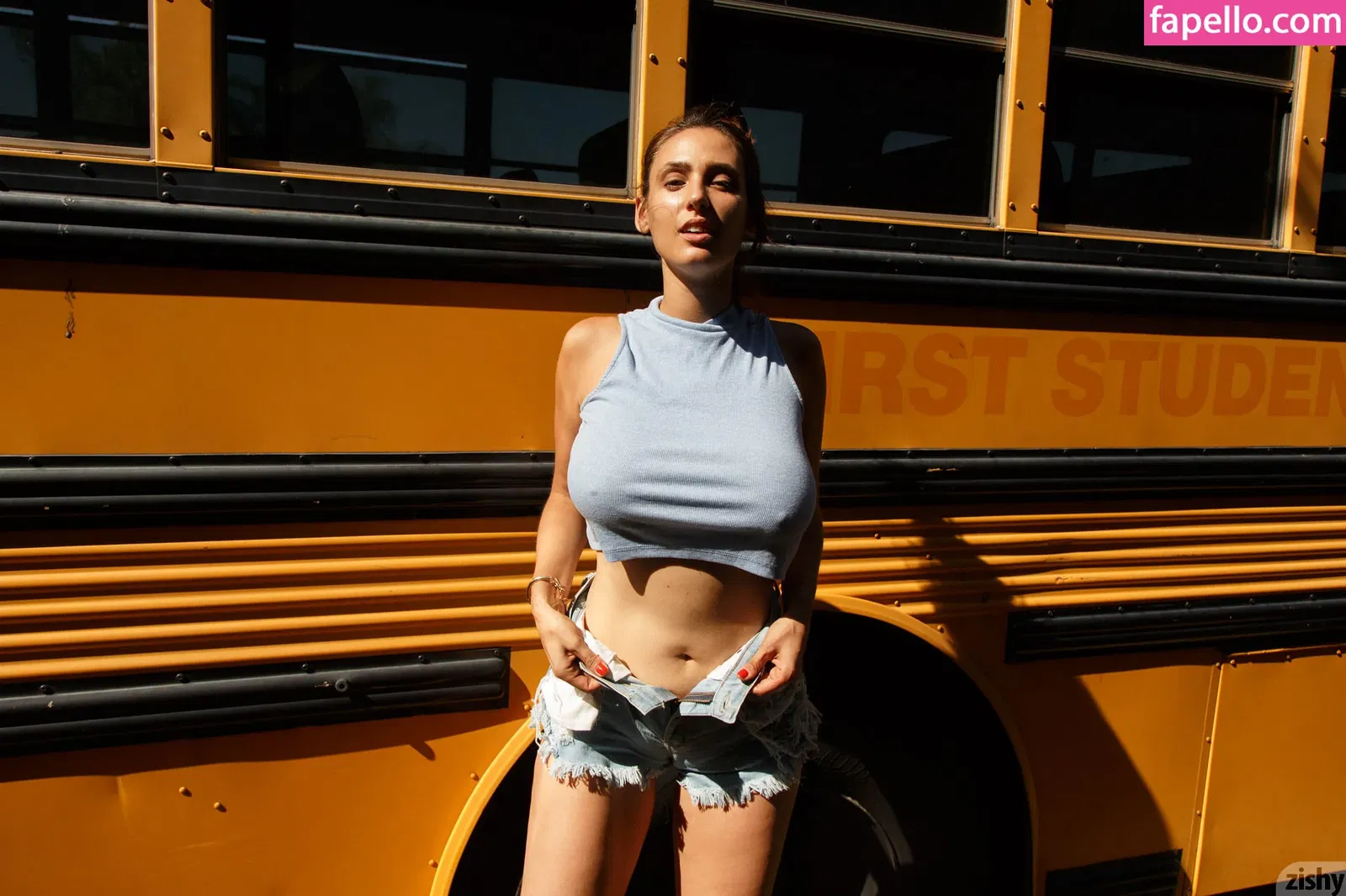 alyshagrace Onlyfans Photo Gallery 