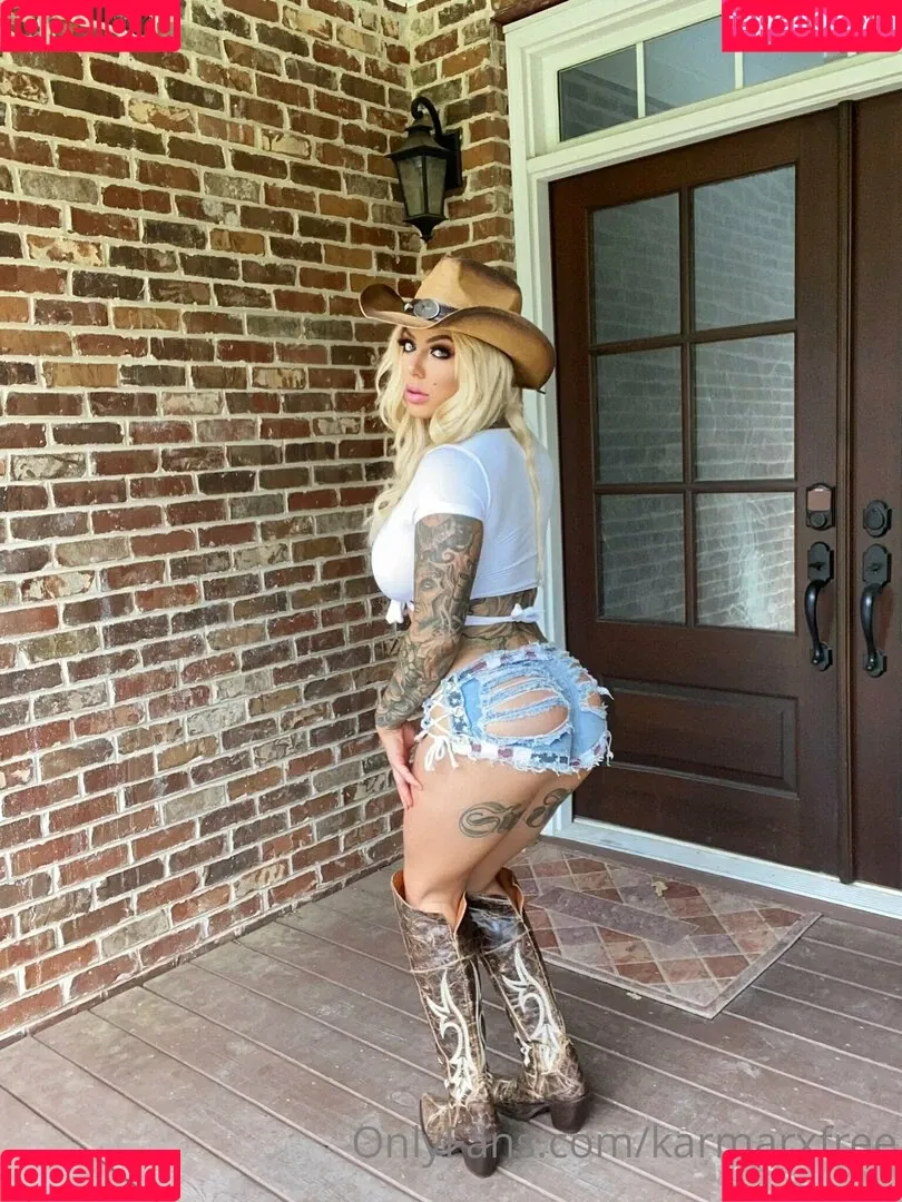 karmarxfree Onlyfans Photo Gallery 