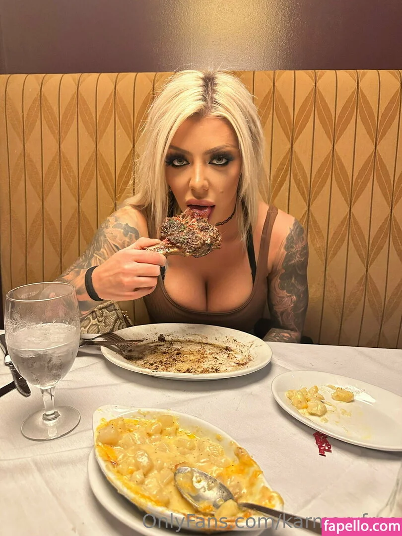 karmarxfree Onlyfans Photo Gallery 