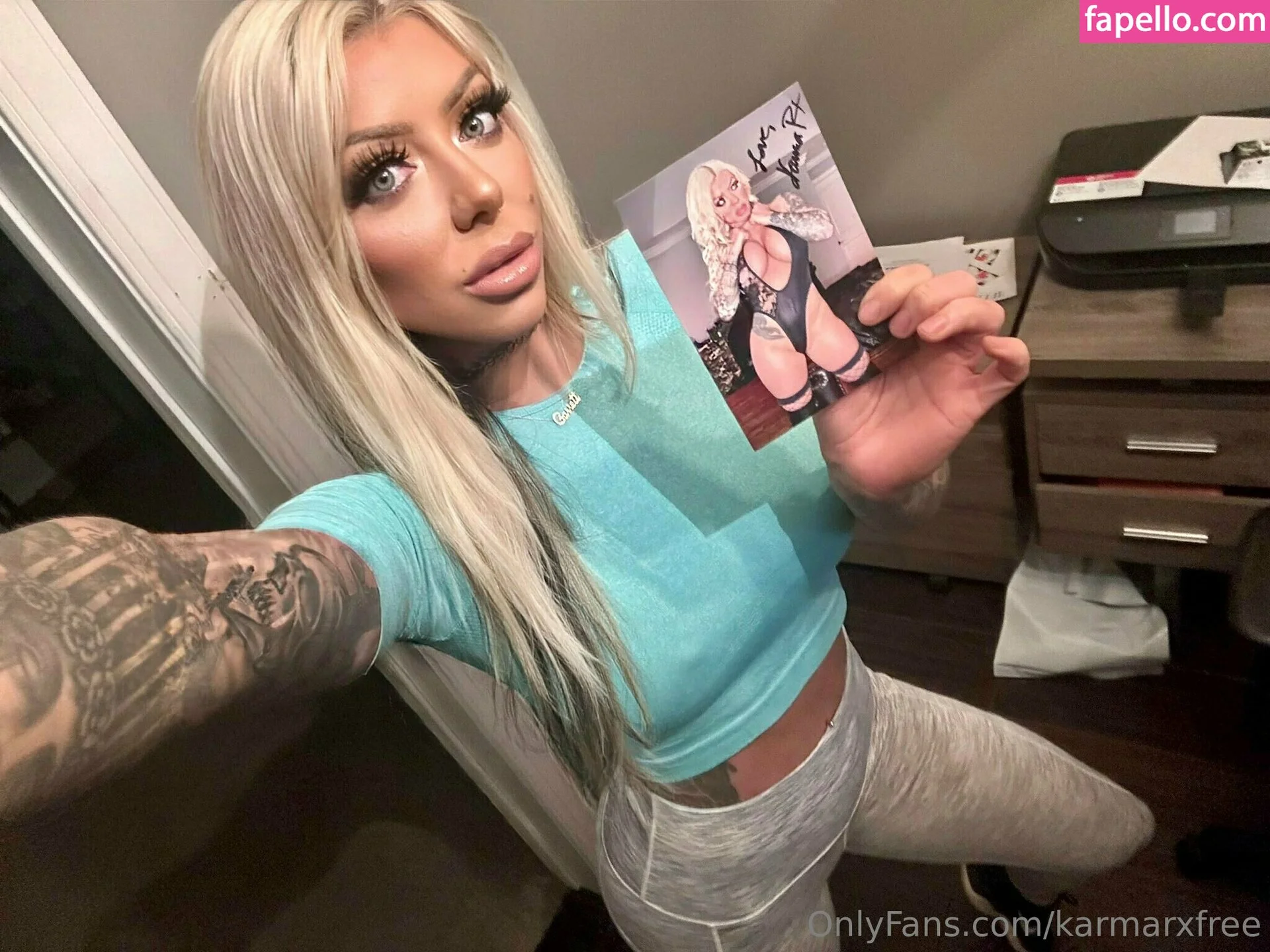 karmarxfree Onlyfans Photo Gallery 