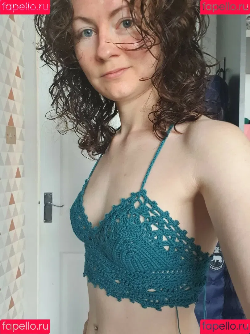 Crochet Tops Onlyfans Photo Gallery 