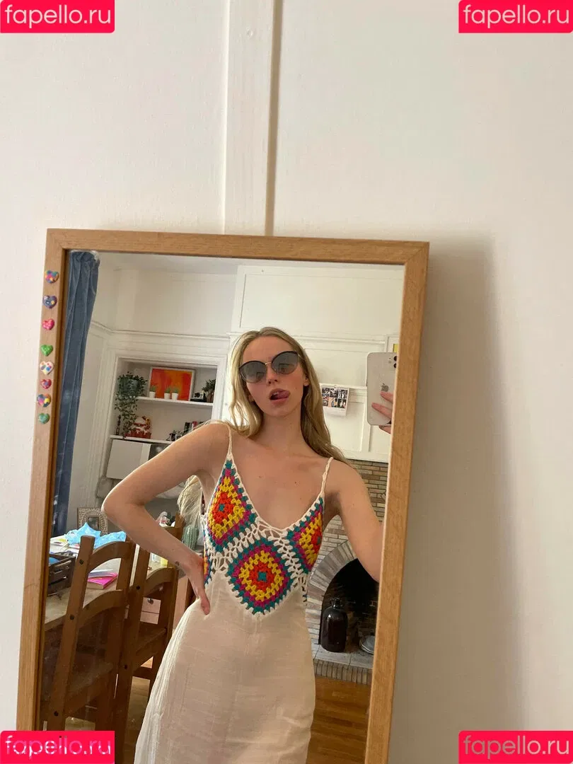 Crochet Tops Onlyfans Photo Gallery 