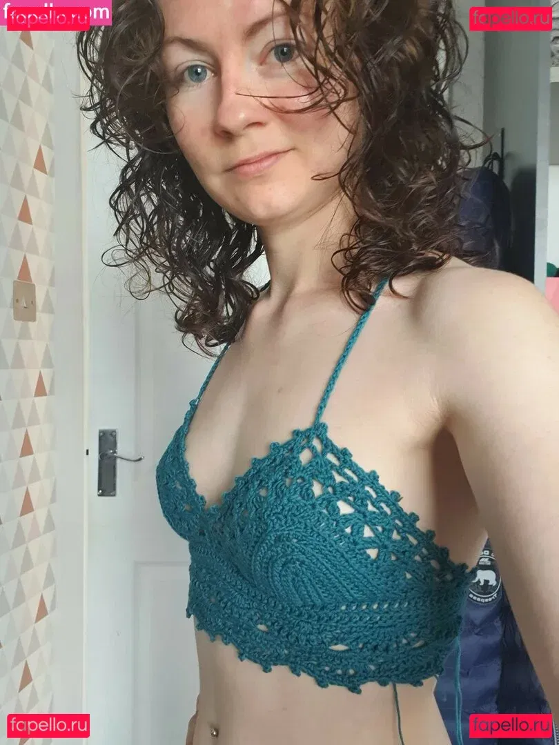 Crochet Tops Onlyfans Photo Gallery 