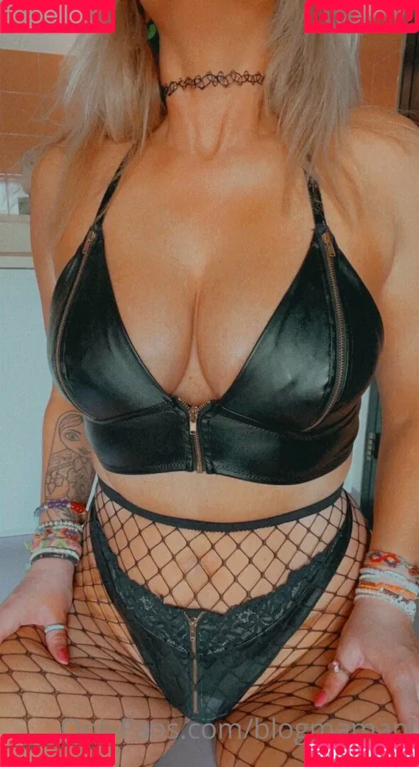 Blogmama Onlyfans Photo Gallery 