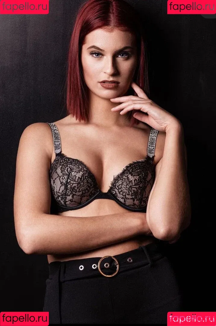 Lena Lischewski Onlyfans Photo Gallery 