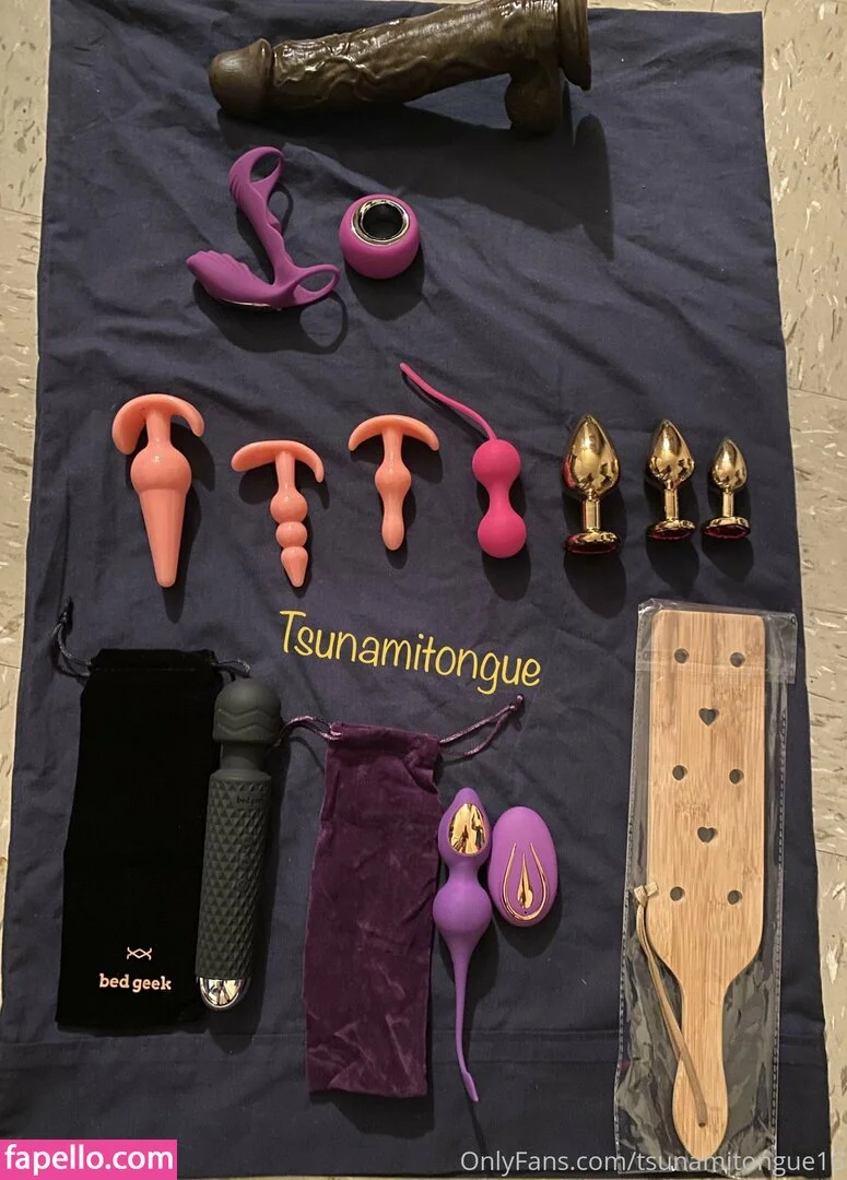 tsunamitongue16 Onlyfans Photo Gallery 