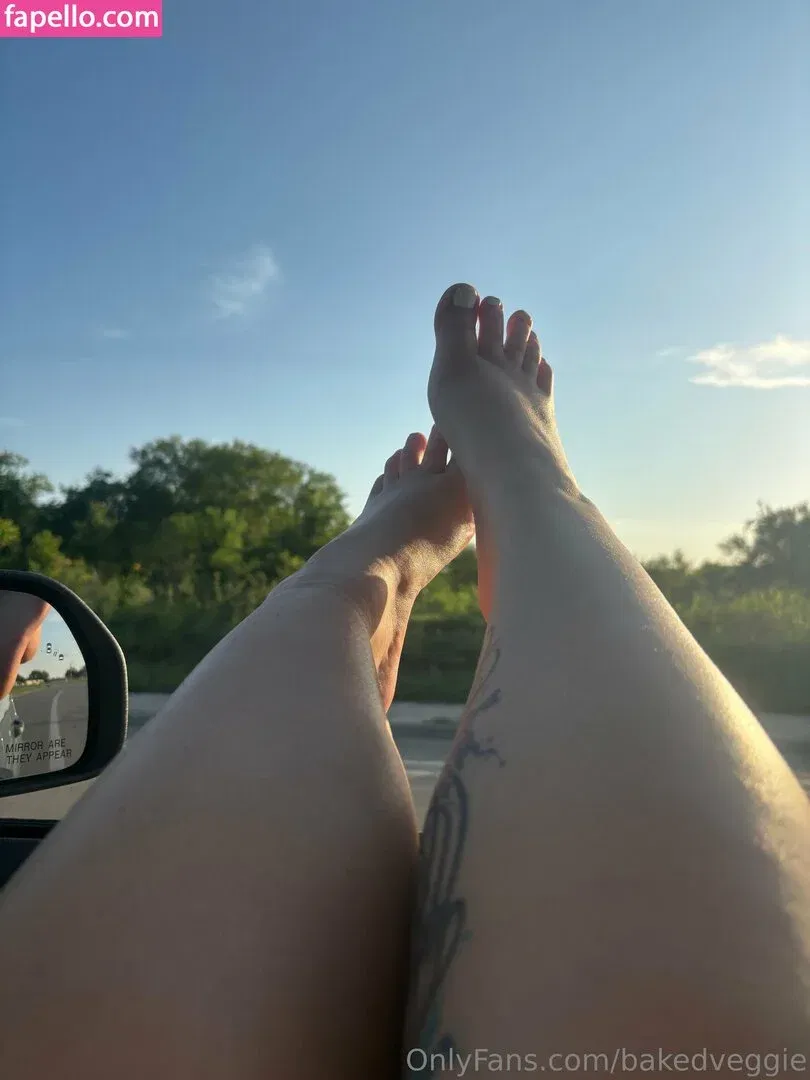 bakedveggie Onlyfans Photo Gallery 