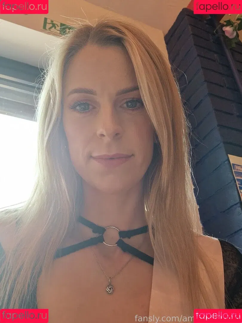 amber_riivers Onlyfans Photo Gallery 