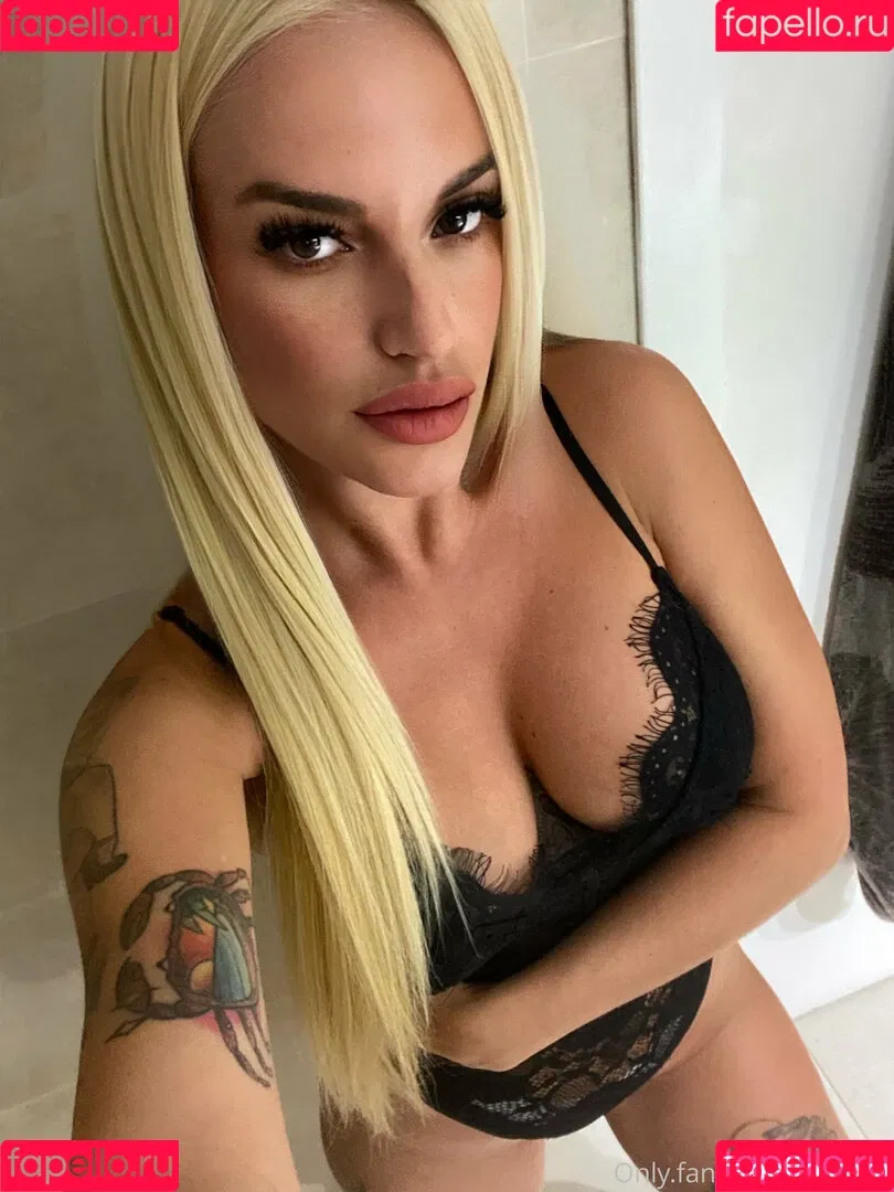 bebitagold Onlyfans Photo Gallery 
