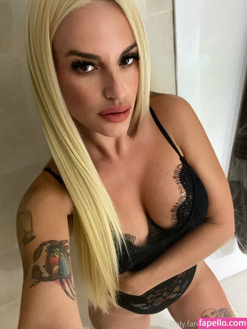 bebitagold Onlyfans Photo Gallery 