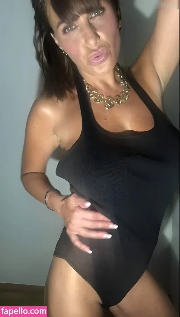 Veronica Vanoza Bittnerova Onlyfans Photo Gallery 