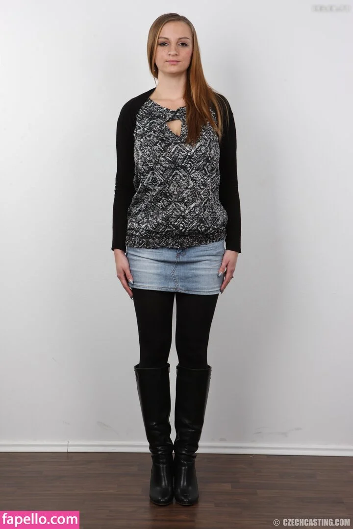 Suzie Sun Onlyfans Photo Gallery 