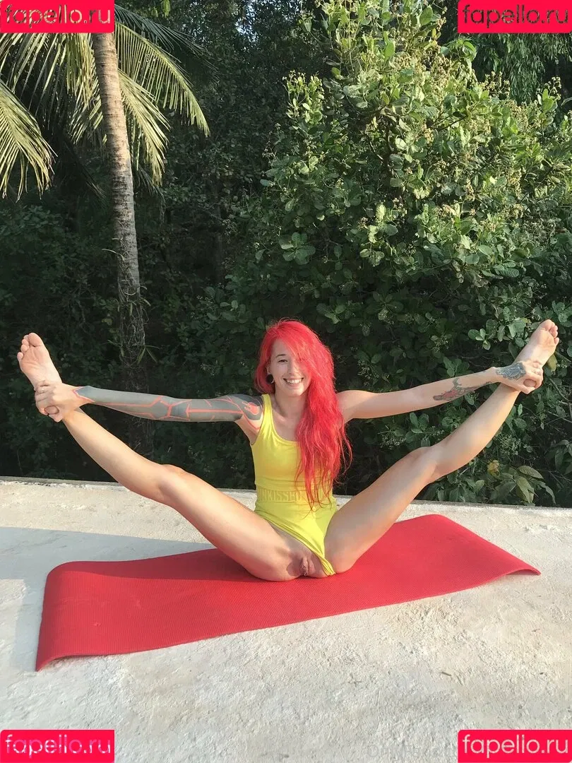 noraredmain Onlyfans Photo Gallery 