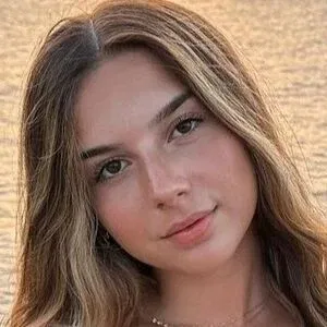 Lucia Correa Onlyfans Photo Gallery 