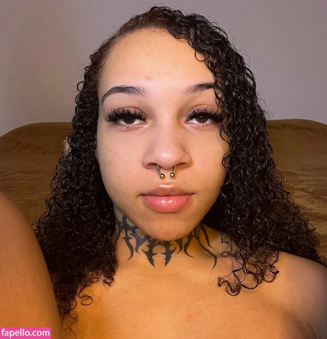 k1nkykha Onlyfans Photo Gallery 