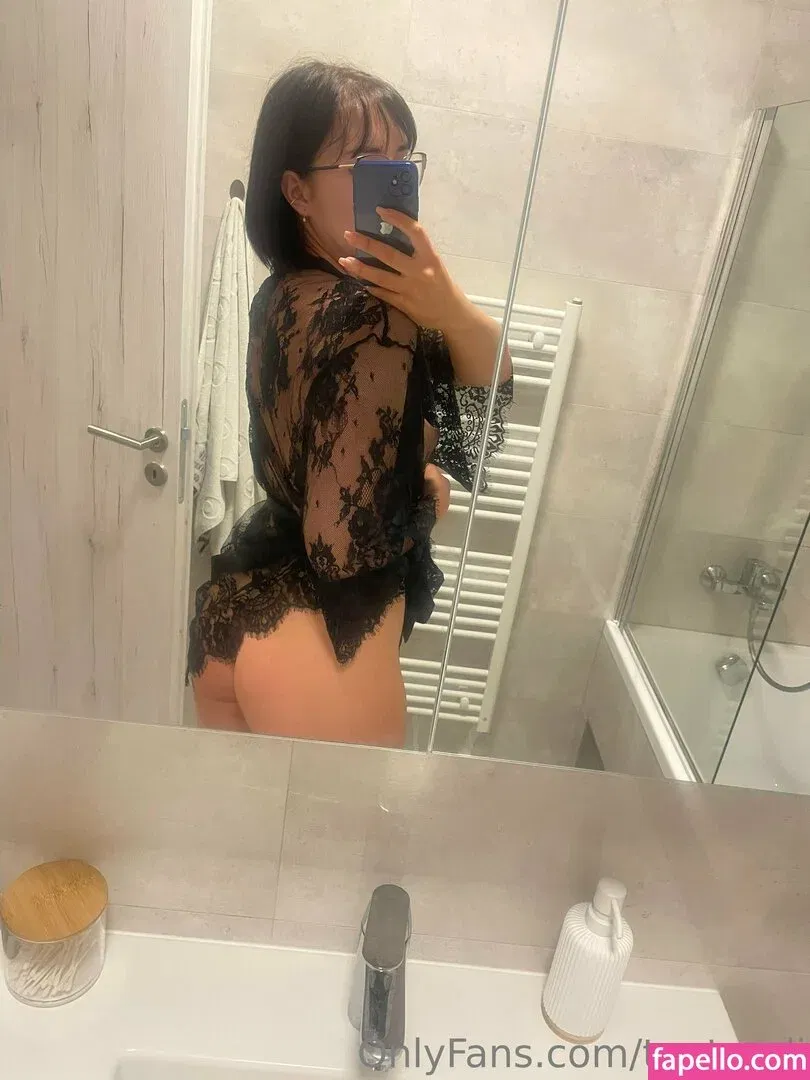 tantraeli Onlyfans Photo Gallery 