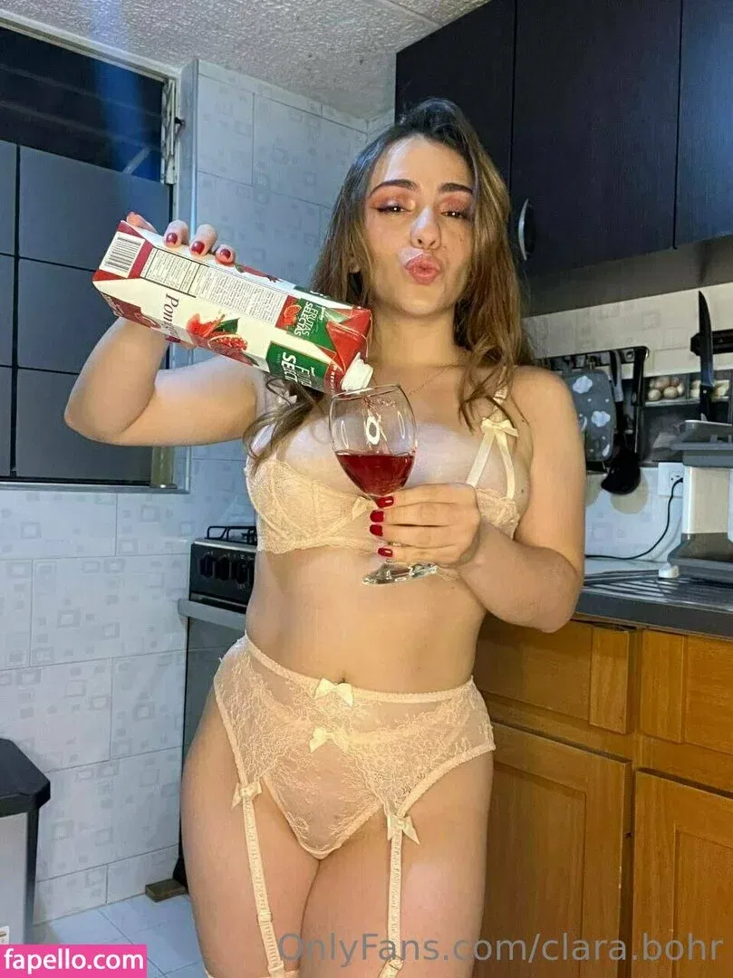 clara.bohr Onlyfans Photo Gallery 