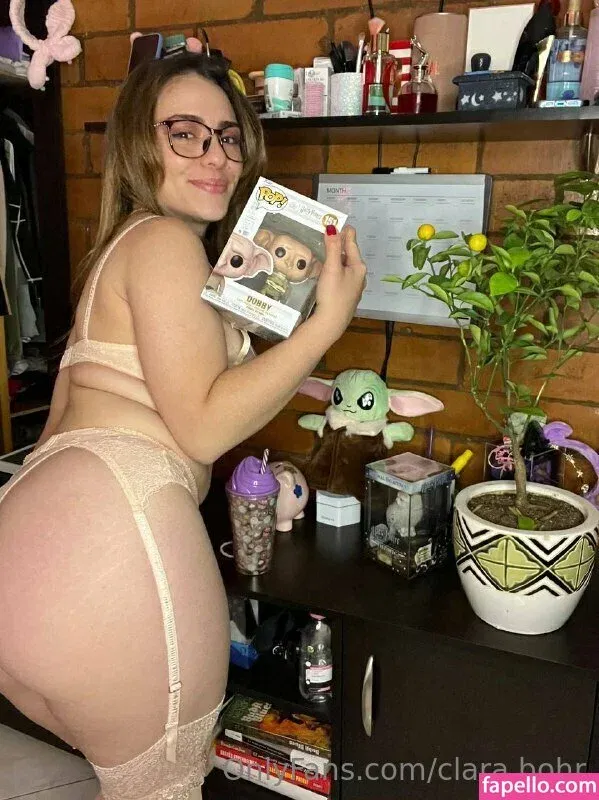 clara.bohr Onlyfans Photo Gallery 