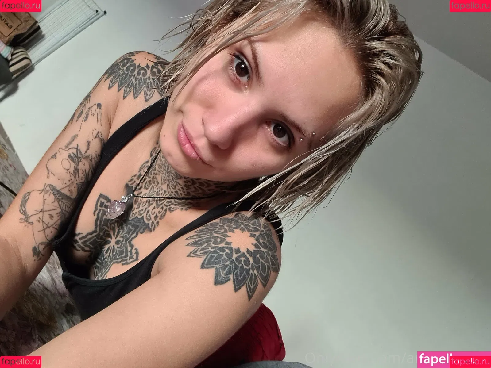 luzzchan Onlyfans Photo Gallery 