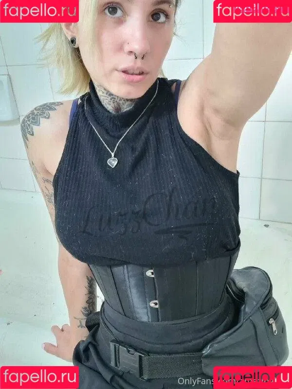 luzzchan Onlyfans Photo Gallery 