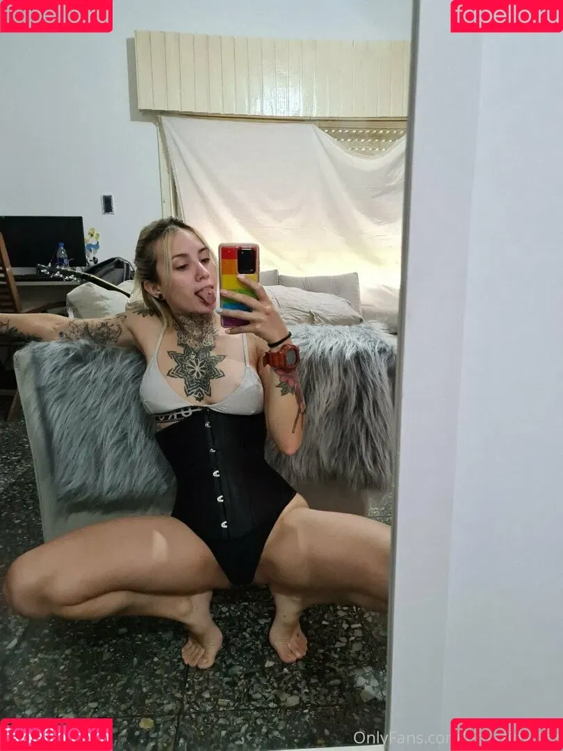 luzzchan Onlyfans Photo Gallery 