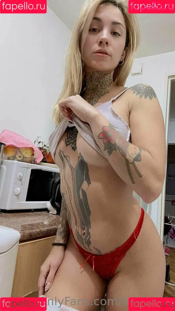 luzzchan Onlyfans Photo Gallery 