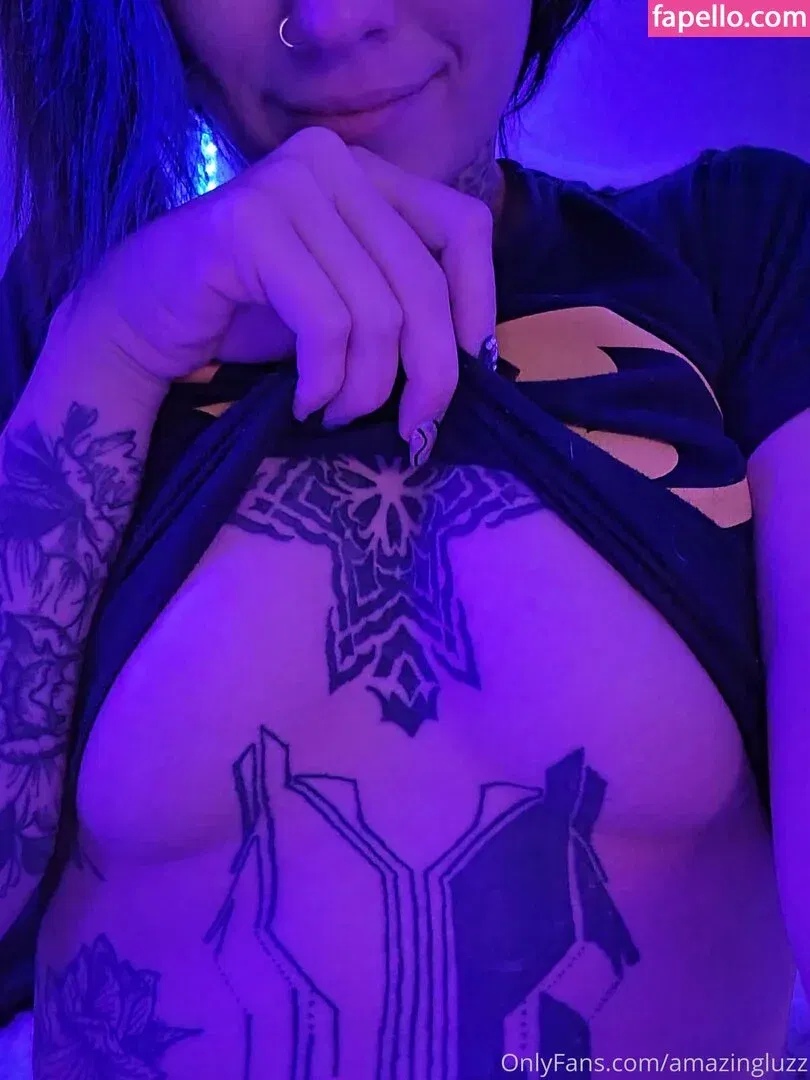 luzzchan Onlyfans Photo Gallery 