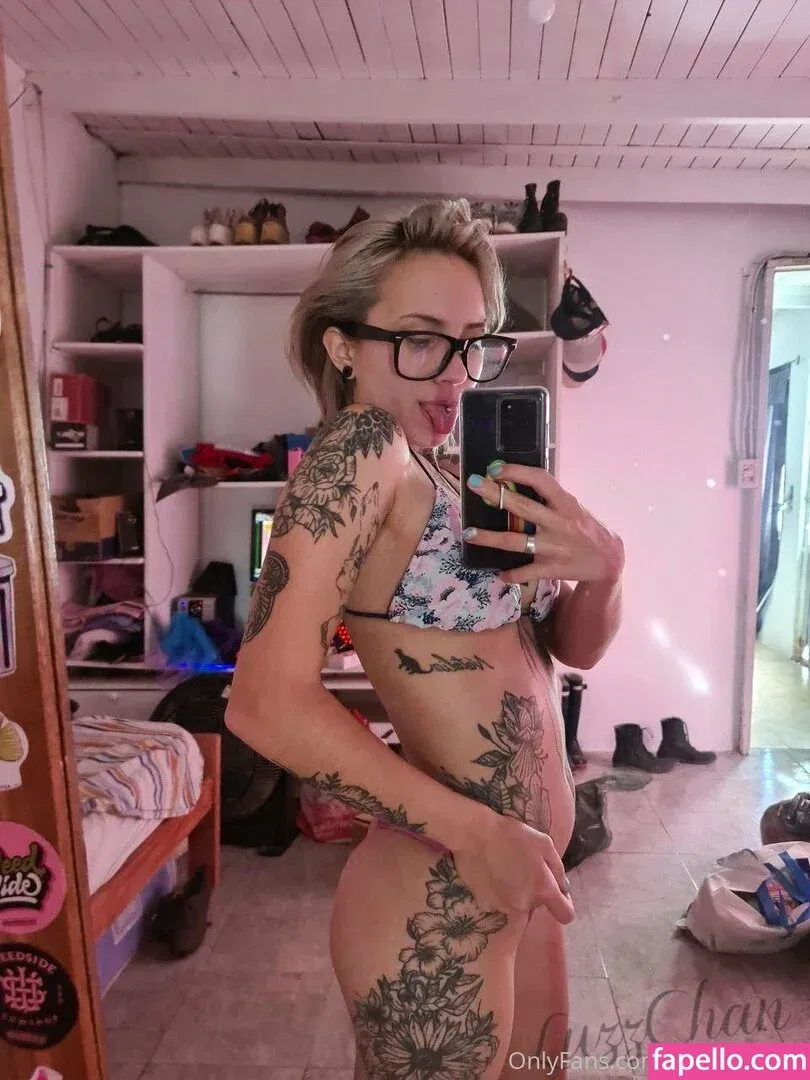 luzzchan Onlyfans Photo Gallery 