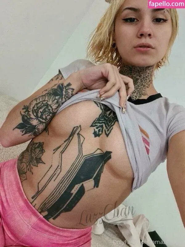 luzzchan Onlyfans Photo Gallery 