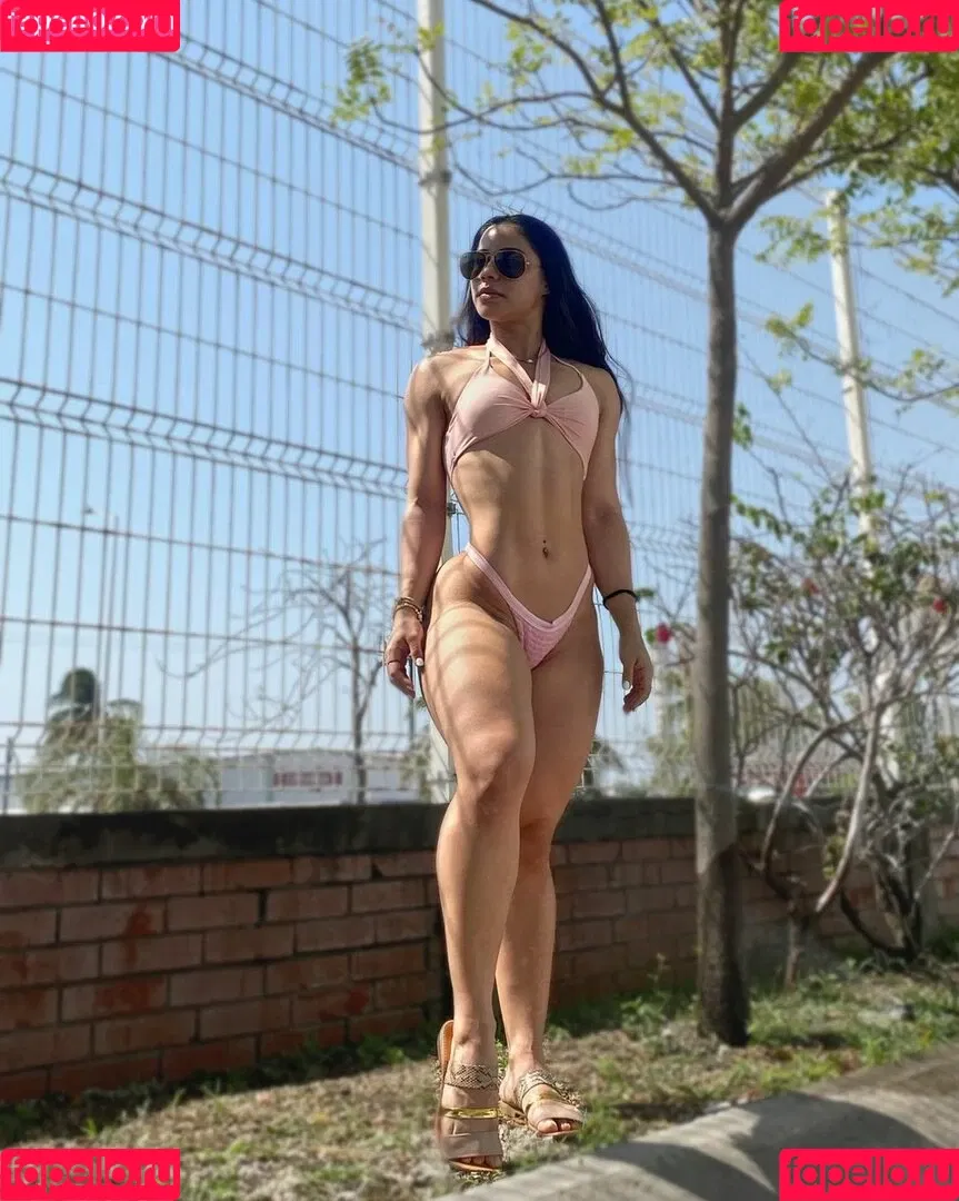 Esme Diaz Onlyfans Photo Gallery 