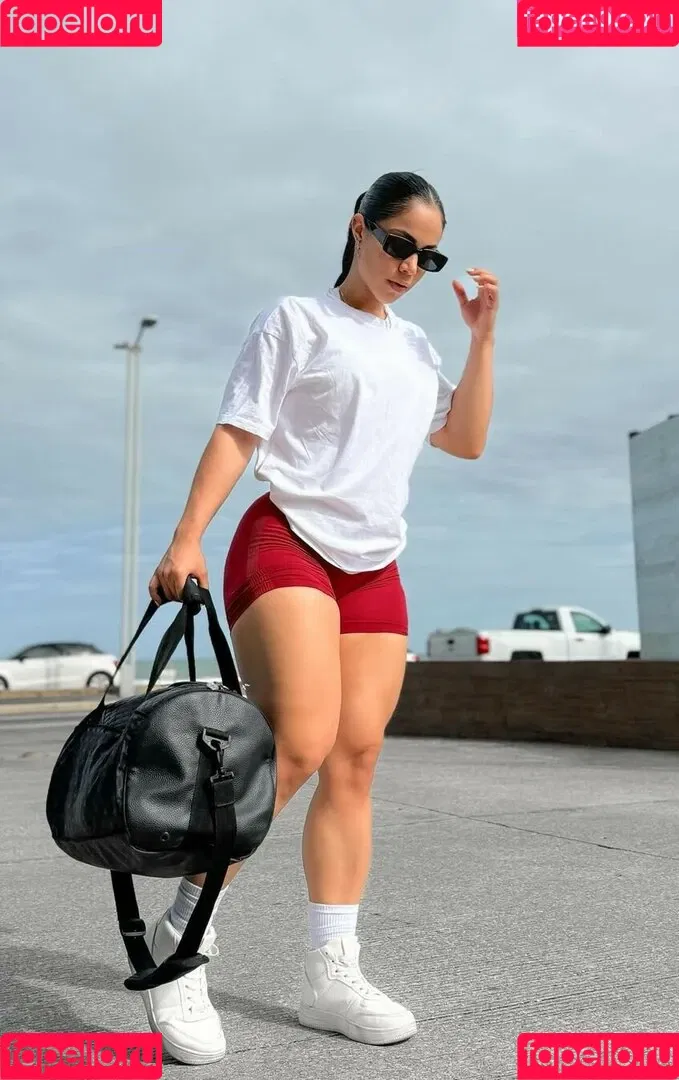 Esme Diaz Onlyfans Photo Gallery 