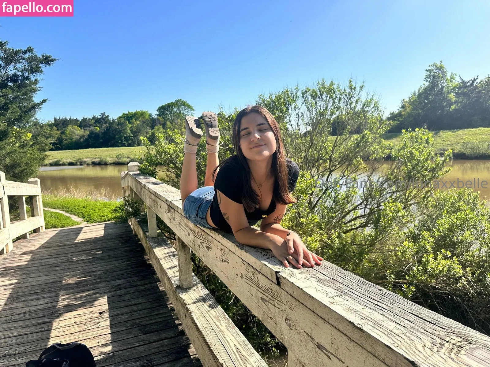 LunaxxBelle Onlyfans Photo Gallery 