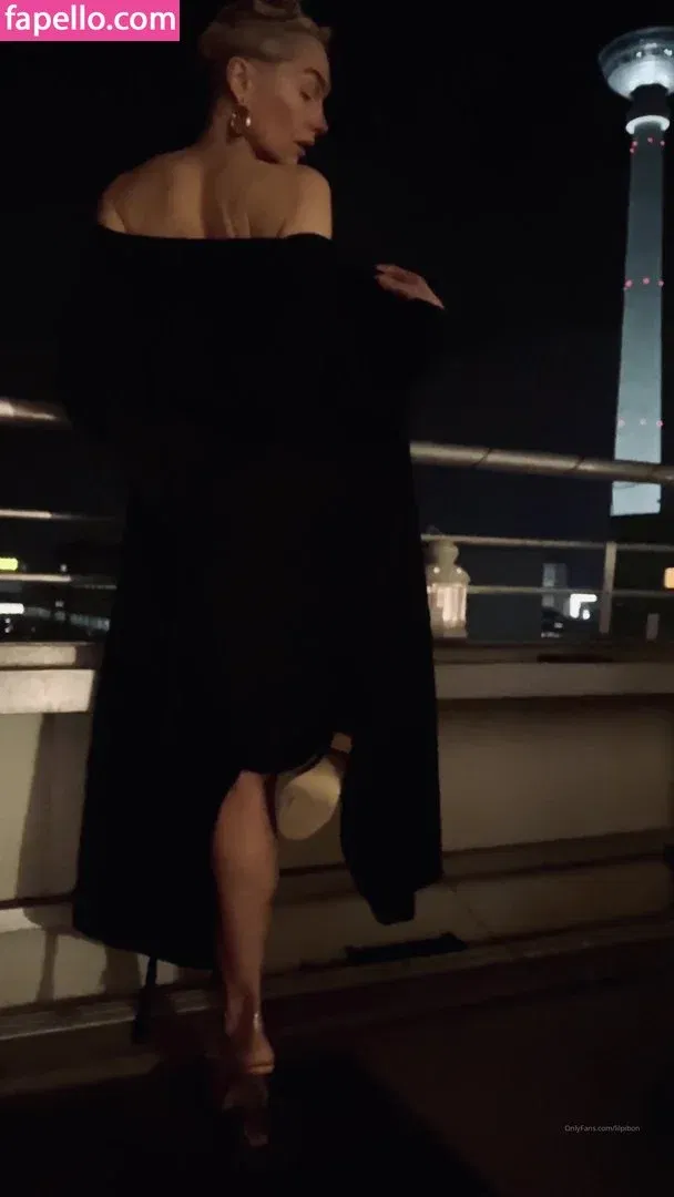 Webeecca / Onlyfans Photo Gallery 