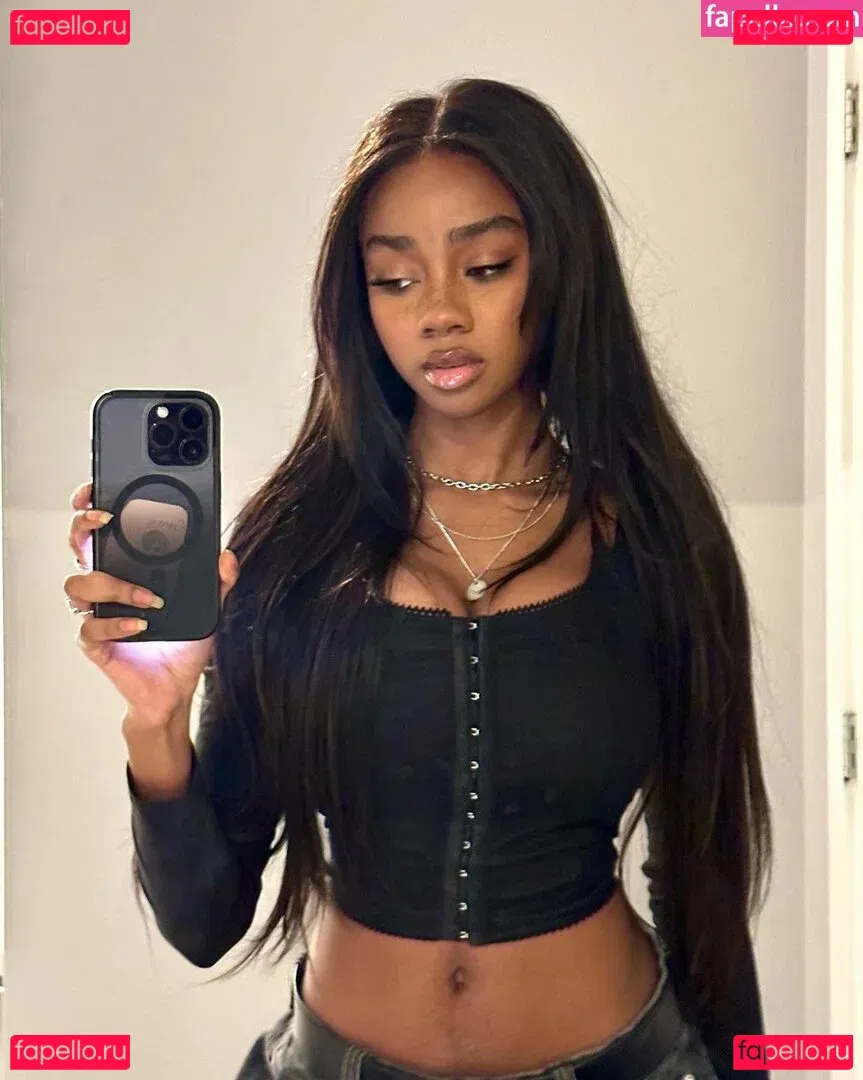 Webeecca / Onlyfans Photo Gallery 